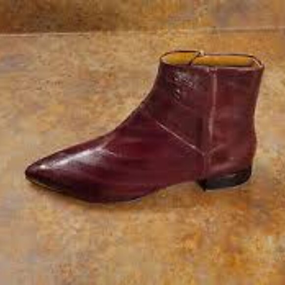 New! Tory Burch 'Lila' Booties Genuine Eel Leather Red Size 7.5M MSRP $498 - Picture 4 of 4